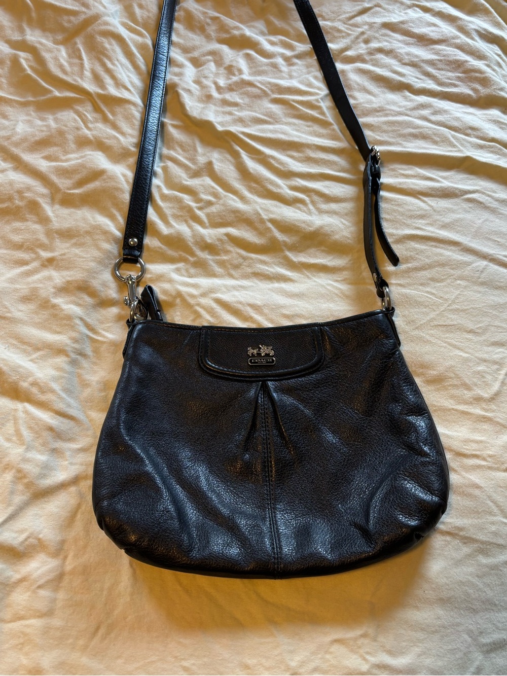 Vintage Coach Black Madison Pleated Leather Crossbody Purse Handbag Y2K era